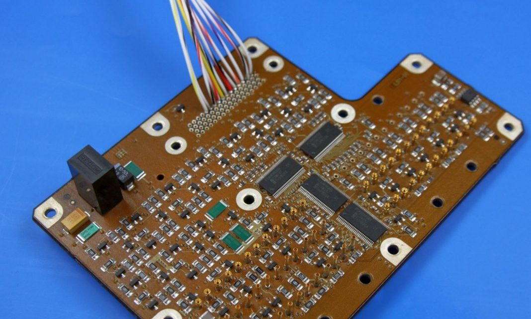+HENSOLDT_Nano_3D-printed_10layer_Board