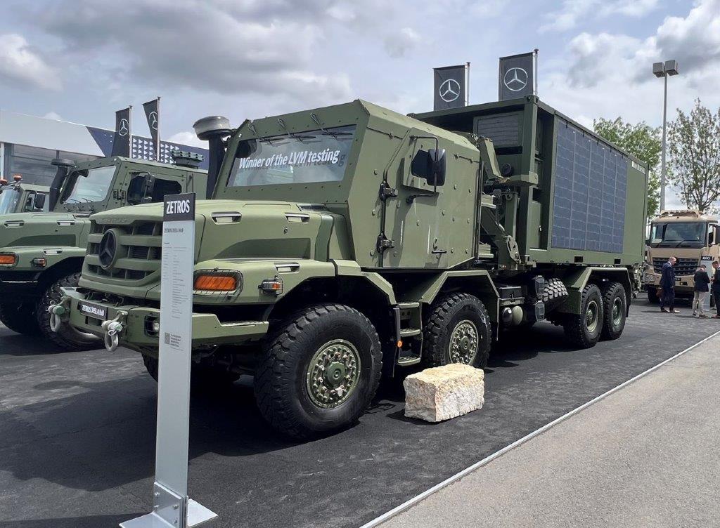 More than 1,500 Zetros military transport trucks for Canada