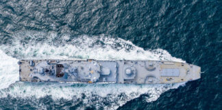 Seit 1974 sind die Landungsschiffe der Ropucha-Klasse die Arbeitspferde der russischen Marine für amphibische Operationen. Insgesamt wurden 28 Einheiten gebaut. Der Ersatz der Ropucha-Klasse soll durch die Ivan Gren-Klasse erfolgen, wovon allerdings mit der Ivan Gren und der Pyotr Morgunov erst zwei Einheiten in Dienst gestellt worden sind. (Foto © Michael Nitz)
